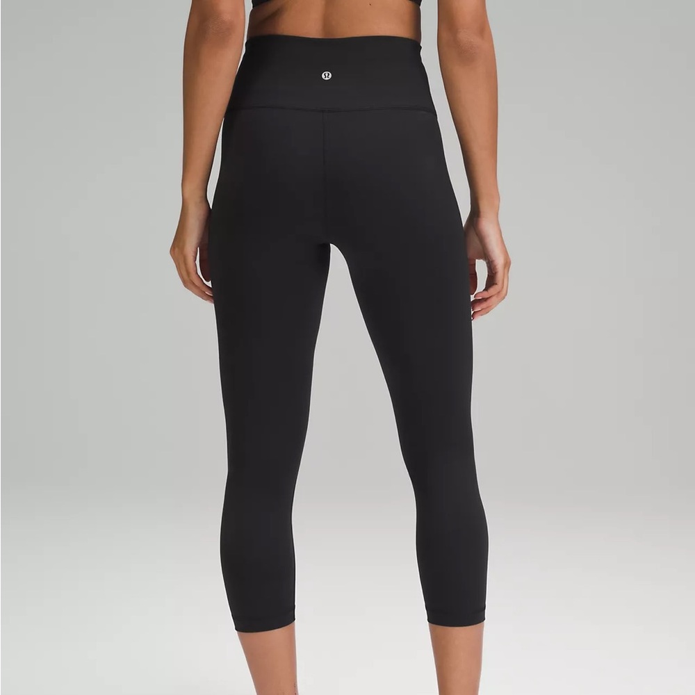 LULULEMON wunder under cropped leggings